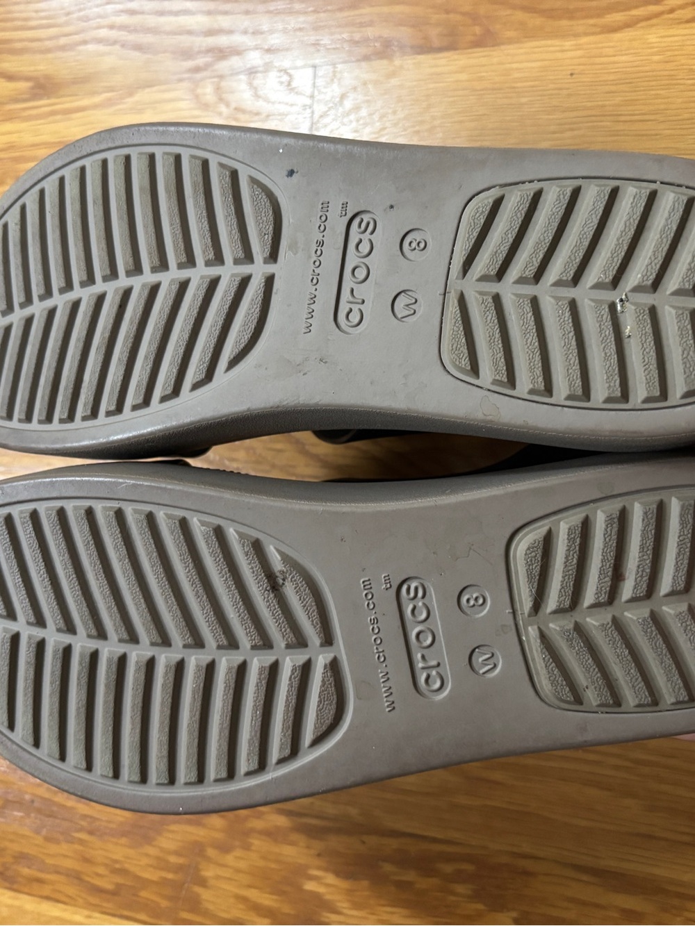 Crocs Brooklyn Low Wedge Sandal - Picture 5 of 7